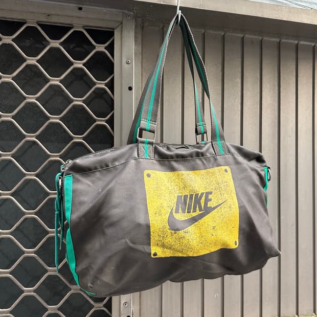 NIKE sports bag 