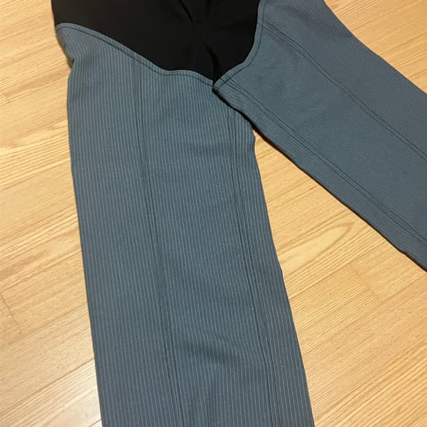 니나무나 파이썬 팬츠