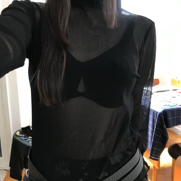 vintage black mash top