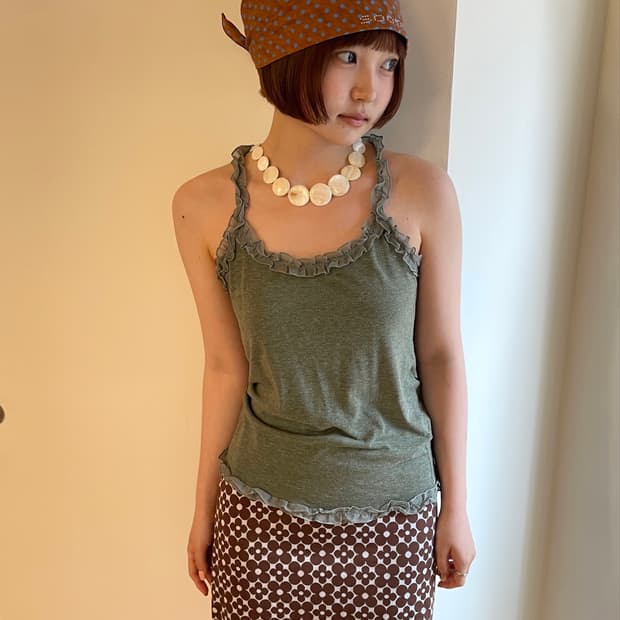 Frill sleeveless