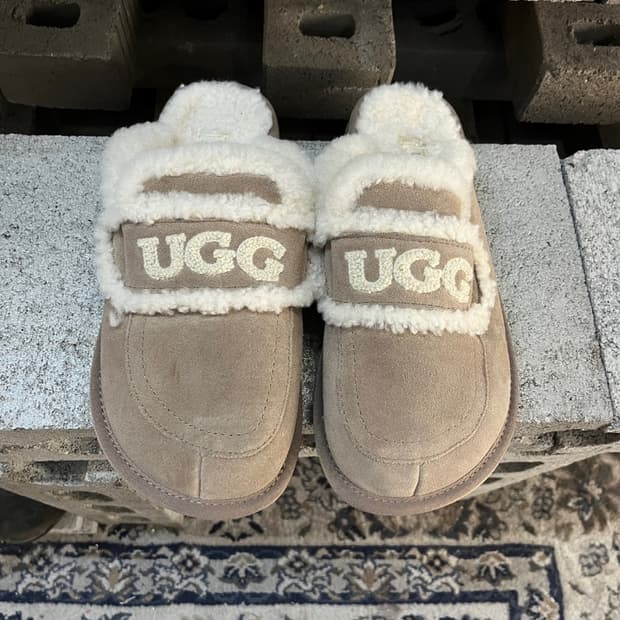 어그 시어링 슬리퍼