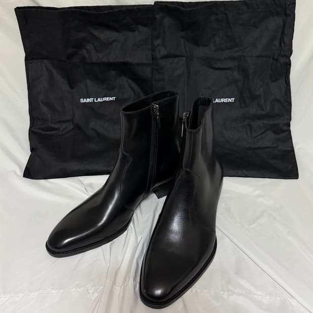 생로랑 레더 첼시 앵클 부츠