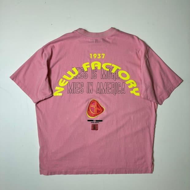 솔리드옴므 20FW 오버핏 핑크 그래픽 반팔 티셔츠 PN9580