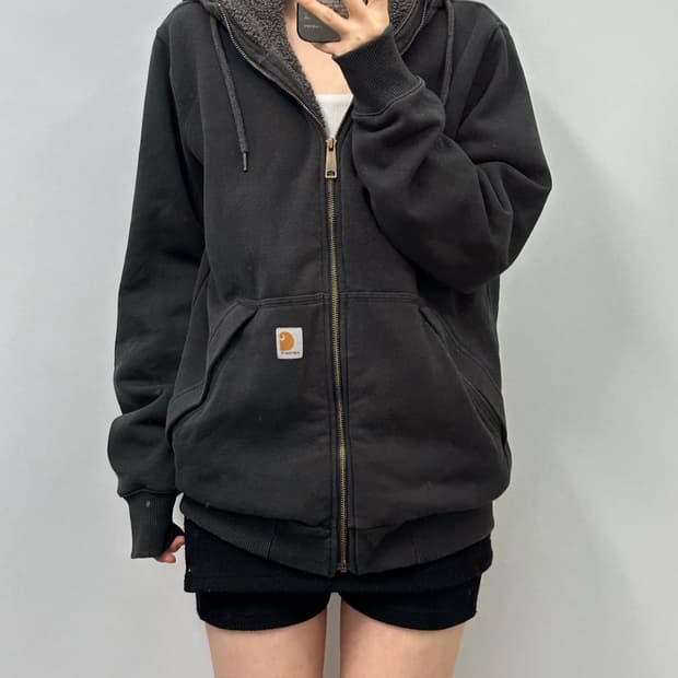칼하트 로고 차콜 보아 후드집업