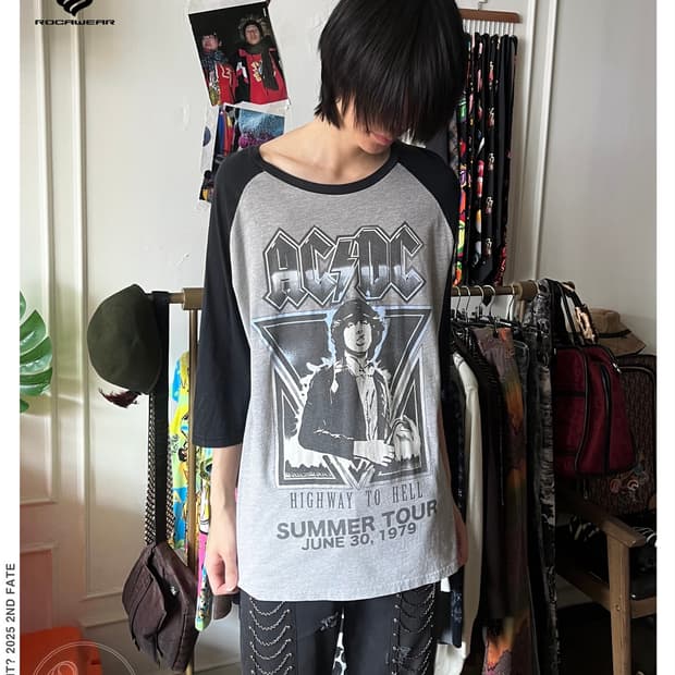 00s AC/DC X Roca Wear 1/2 Raglan T-Shirt