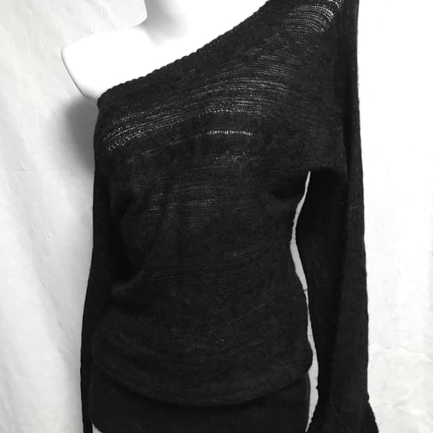 빈티지 갸루 원 오프숄더 니트 롱슬리브 탑