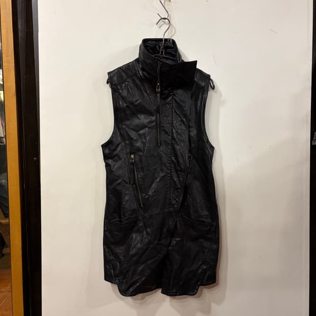 코데즈컴바인 이태리램스킨 하이넥롱베스트