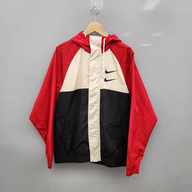 나이키 더블 스우시 바람막이 L