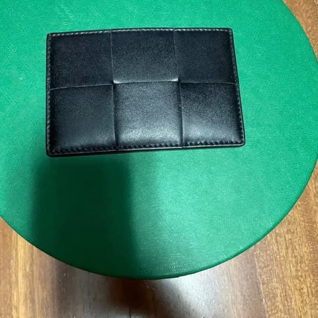 보테가 베네타 카드 케이스 카프스킨 블랙