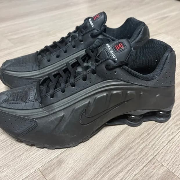 나이키 샥스 r4 블랙 브라이튼 크림슨