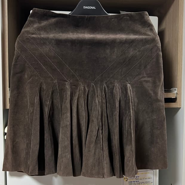브라운 양가죽 스커트