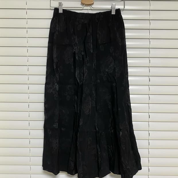 꼼데가르송 밴딩 스커트