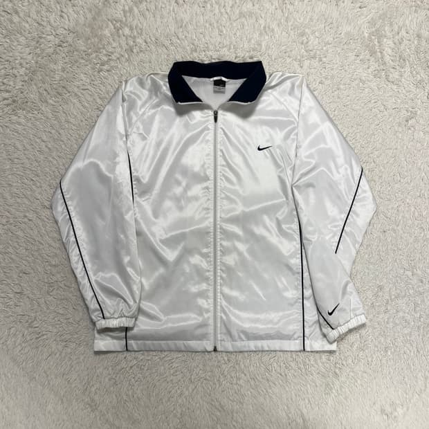 나이키 00‘s 바람막이