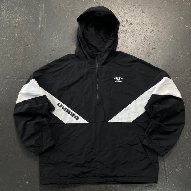 100 엄브로 아노락 
