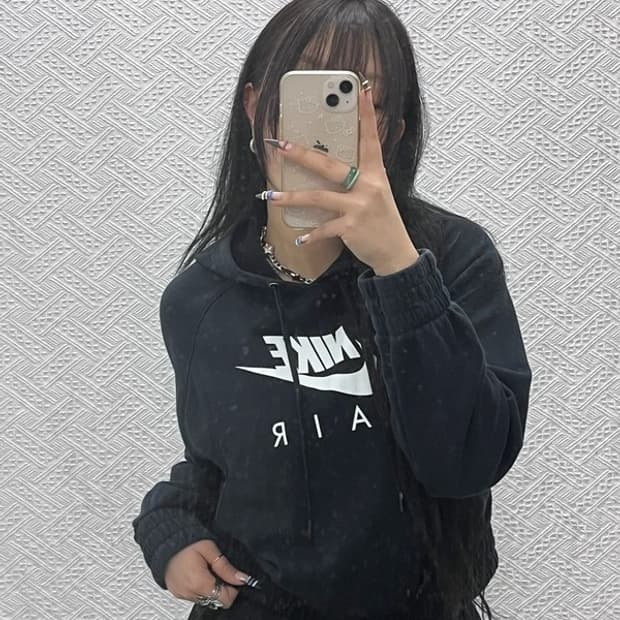 나이키 에어 올드스쿨 빈티지 빅로고 세미크롭 후드티 M C07819