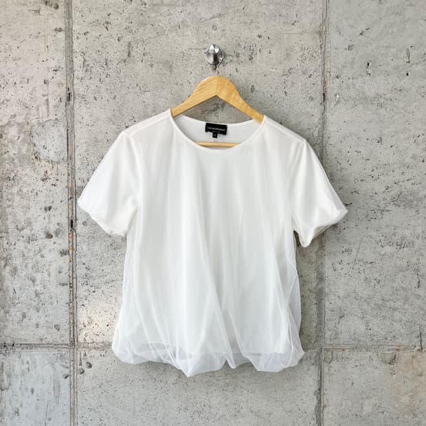 Emporio Armani 아르마니 쉬어 탑 화이트