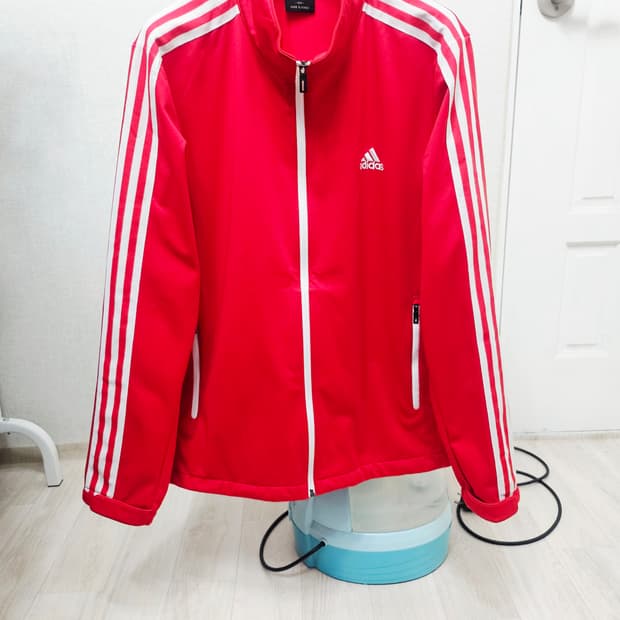 (100)L 아디다스 에센셜 클래식 3S우븐 [빨흰] 트랙탑 바람막이