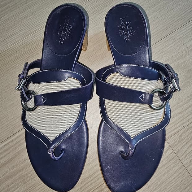 에르메스 여성 샌들 네이비