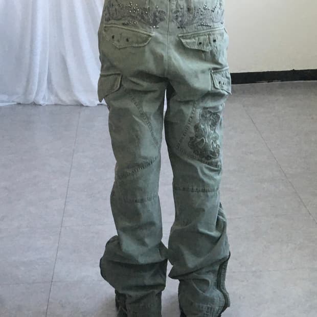 Stud embroidery point cago pants