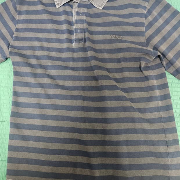 해칭룸 VTG 스트라이프 폴로티 1사이즈