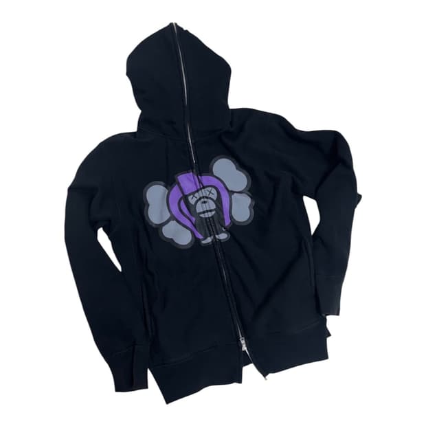베이프 x 카우스(KAWS) 후드집업