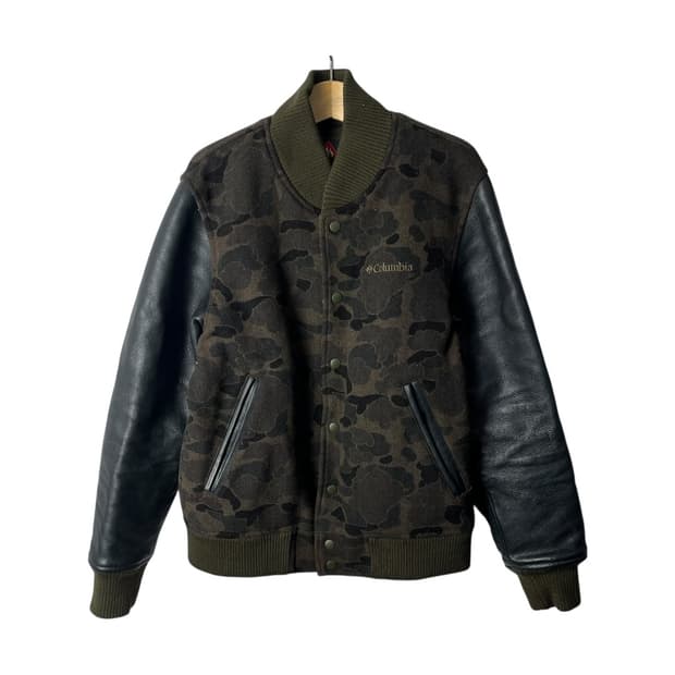 [Columbia] 컬럼비아 카우스킨 카모 바시티자켓