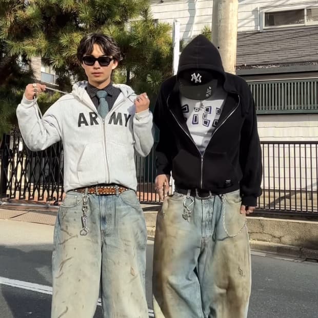 Zara 아크네맛 배기핏 진 (34)