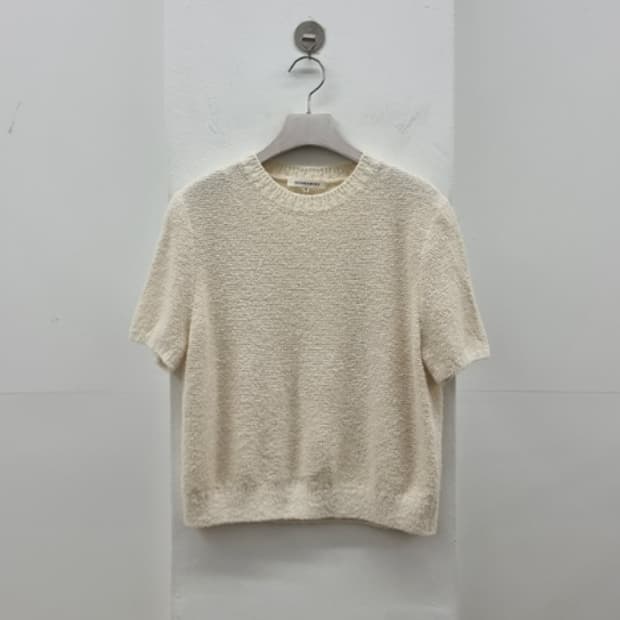 the CASHMERE 더 캐시미어