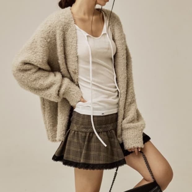 쓰리타임즈 푸들 가디건 블랙, 베이지 구합니다