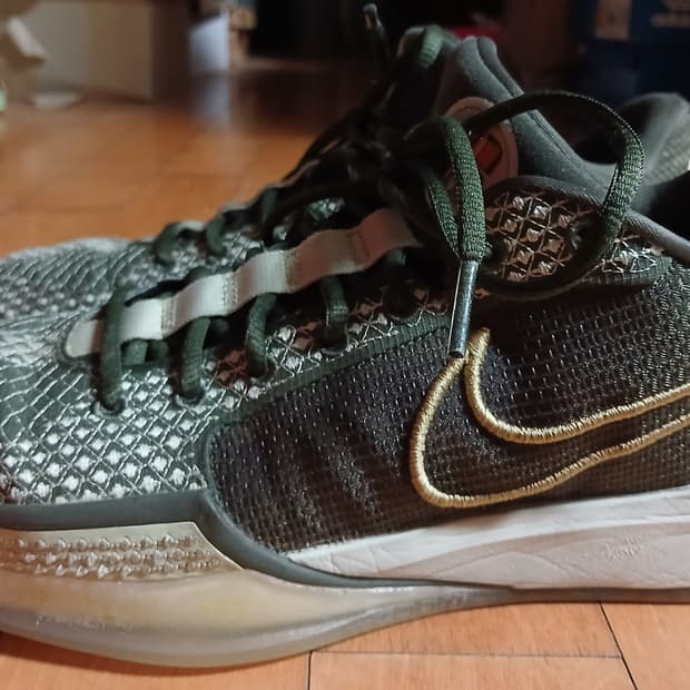 나이키 사브리나1 데디케이션 275