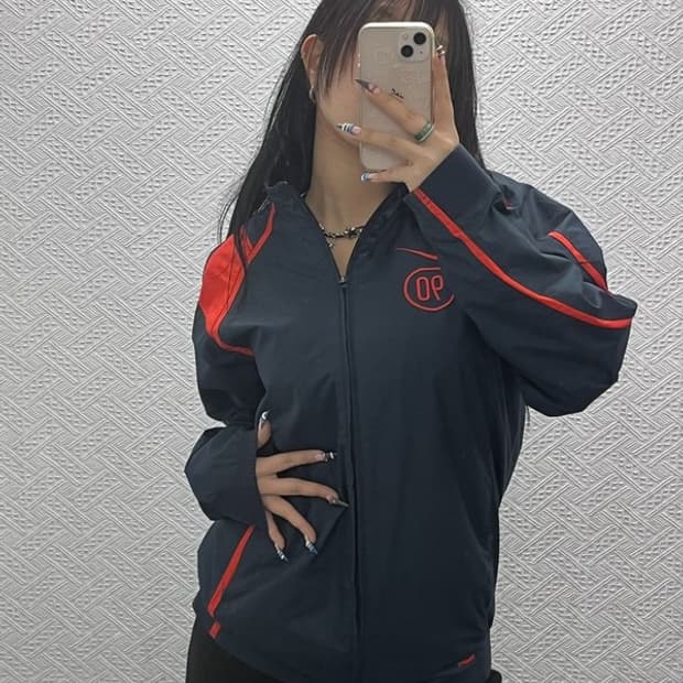 나이키 올드스쿨 레트로 토탈90 바람막이 자켓 M C07608