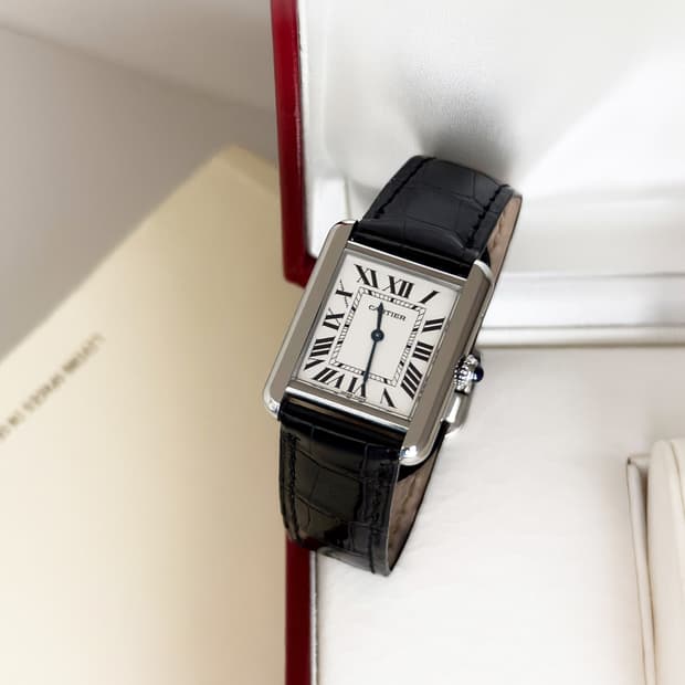 까르띠에 탱크 솔로 시계