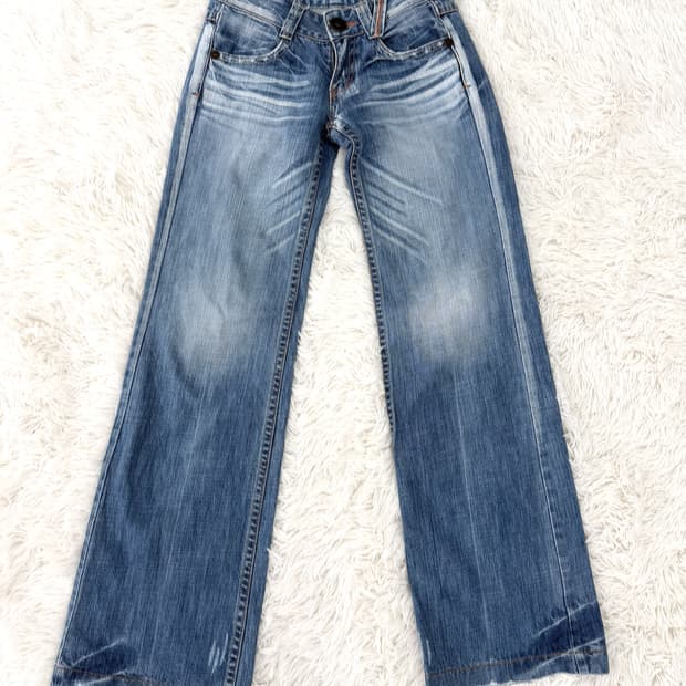 레드페퍼 워싱 부츠컷 데님