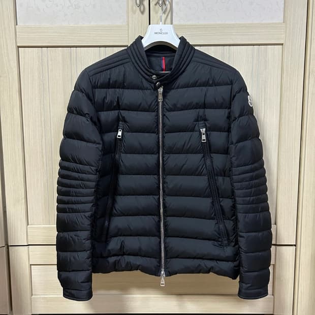 [4] 몽클레어 아미오 패딩 블랙