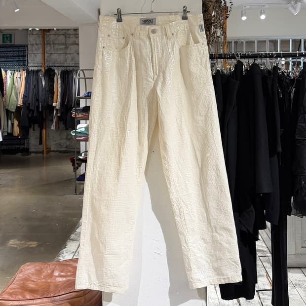 베르사체 진스 꾸뛰르 아이보리 악어가죽 텍스쳐 와이드 팬츠