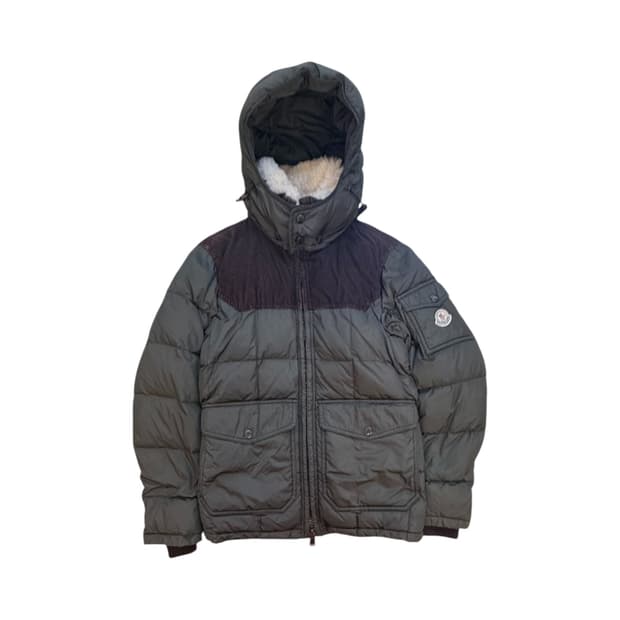 몽클레어 G32-003 다운 자켓