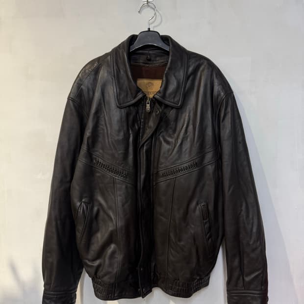 진도 90년대 브라운 레더자켓