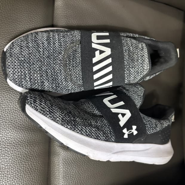 언더아머 남성 슬립온 러닝화 265mm