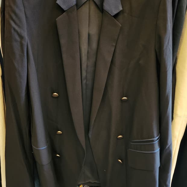 타임 블랙 더블 버튼 자켓