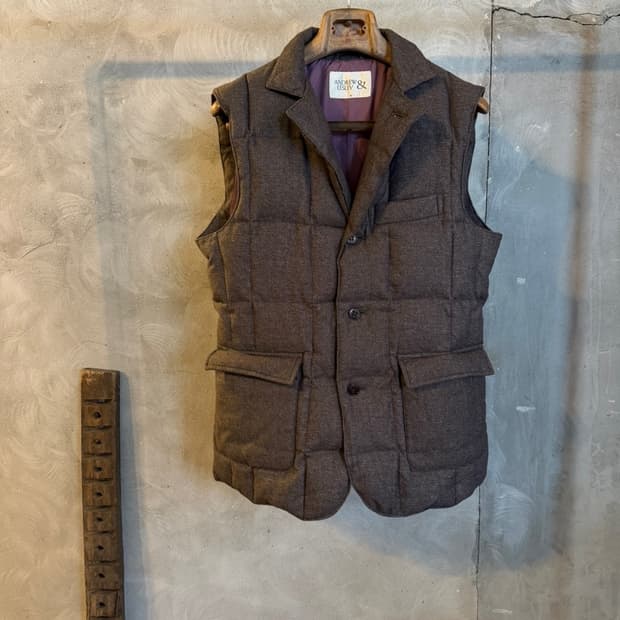 앤드류앤레슬리 다운 패딩 베스트 100