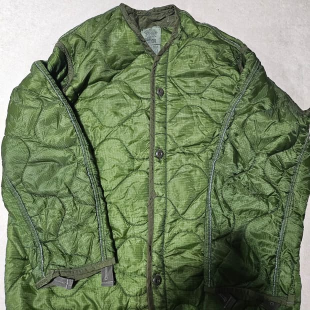 미군오리지날 m65 필드자켓내피 신품M