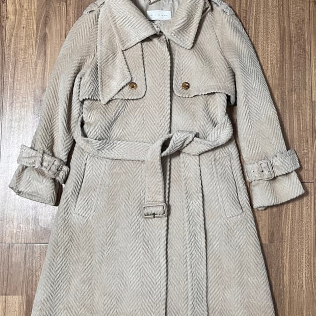 미샤 라마 울코트 베이지