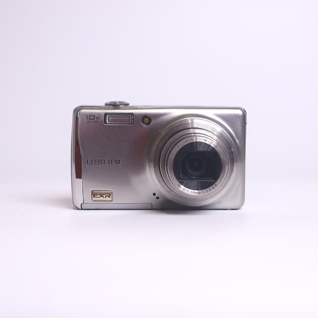 후지필름 파인픽스 F70 EXR 실버