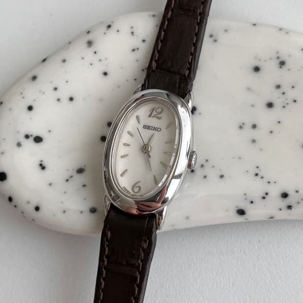 Seiko 세이코 오벌 쿼츠 레이디스