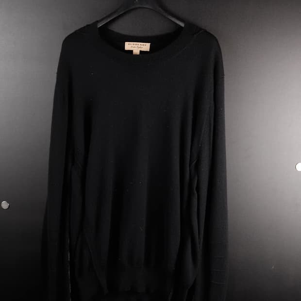 버버리 라운드 니트