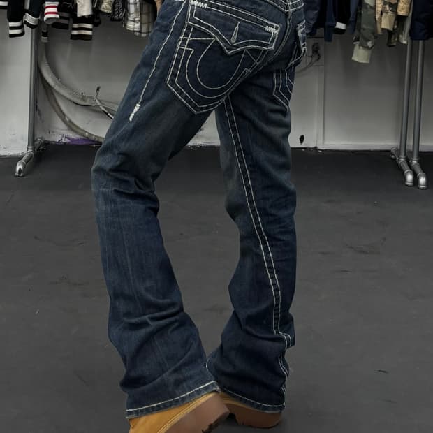 트루릴리전 조이 슈퍼티 데님팬츠 