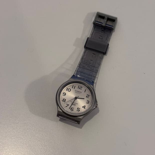 WATCH MQ-24S-8BJF 시계