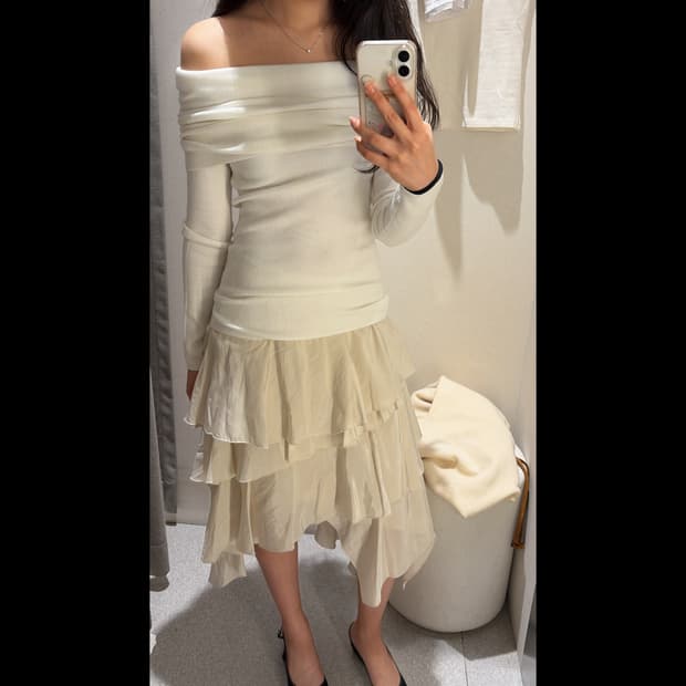 자라 ZW 컬렉션 플루이드 프릴 스커트 미디 치마