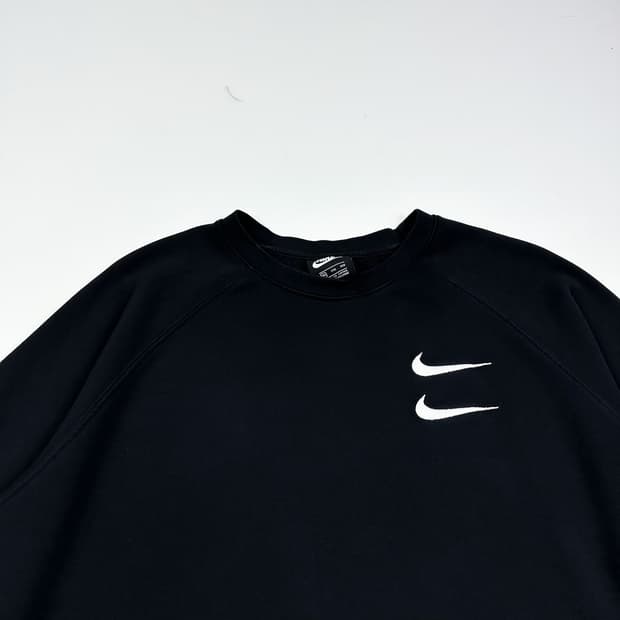 나이키 더블스우시 블랙 백로고 맨투맨 (XXL)