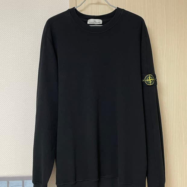 스톤 아일랜드 올드이펙츠 맨투맨 블랙 팝니당